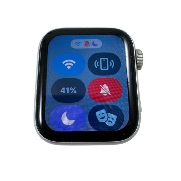 Apple Watch Series 5 Silver Aluminum Case 40mm Wi-Fi GPS with 5 Bands - Picture 4 of 11